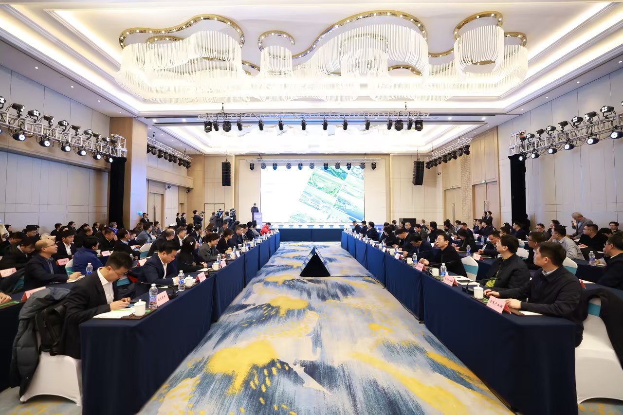 5771e04d69fe225f9205de6e8e8e4586_compress